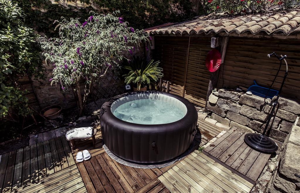 Le Clos Des Aramons Bernis Exterior foto