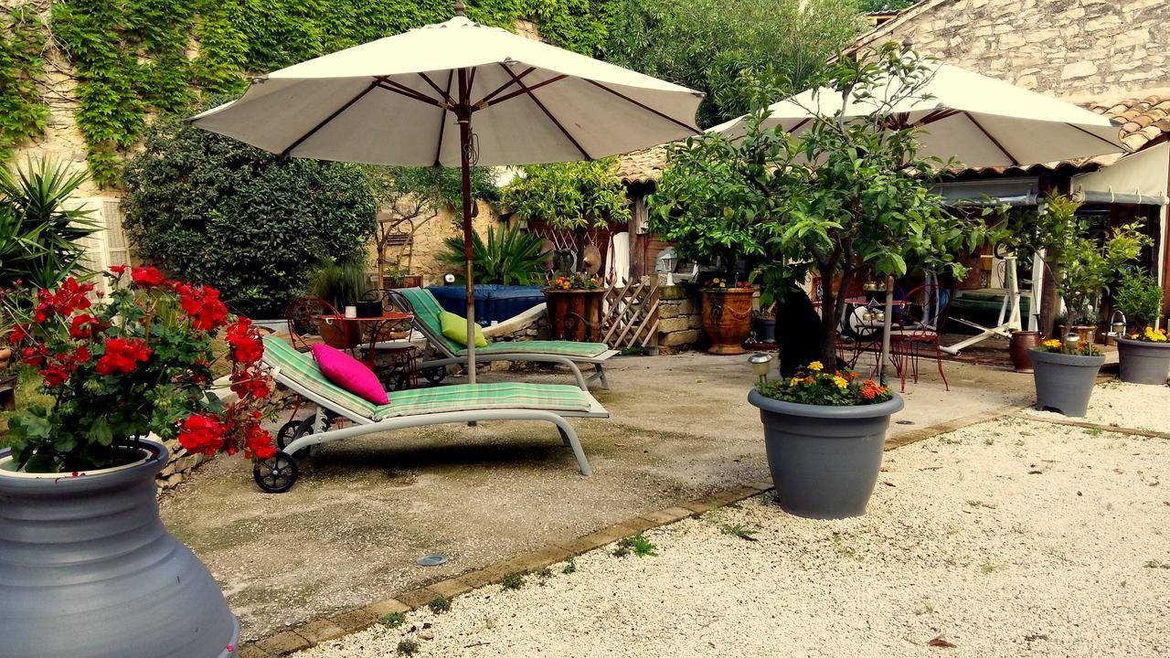 Le Clos Des Aramons Bernis Exterior foto